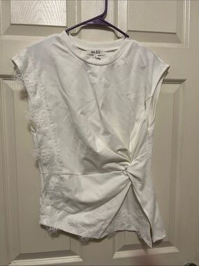 del RA White Twist-Knot Lace Trim Sleeveless Top NWT